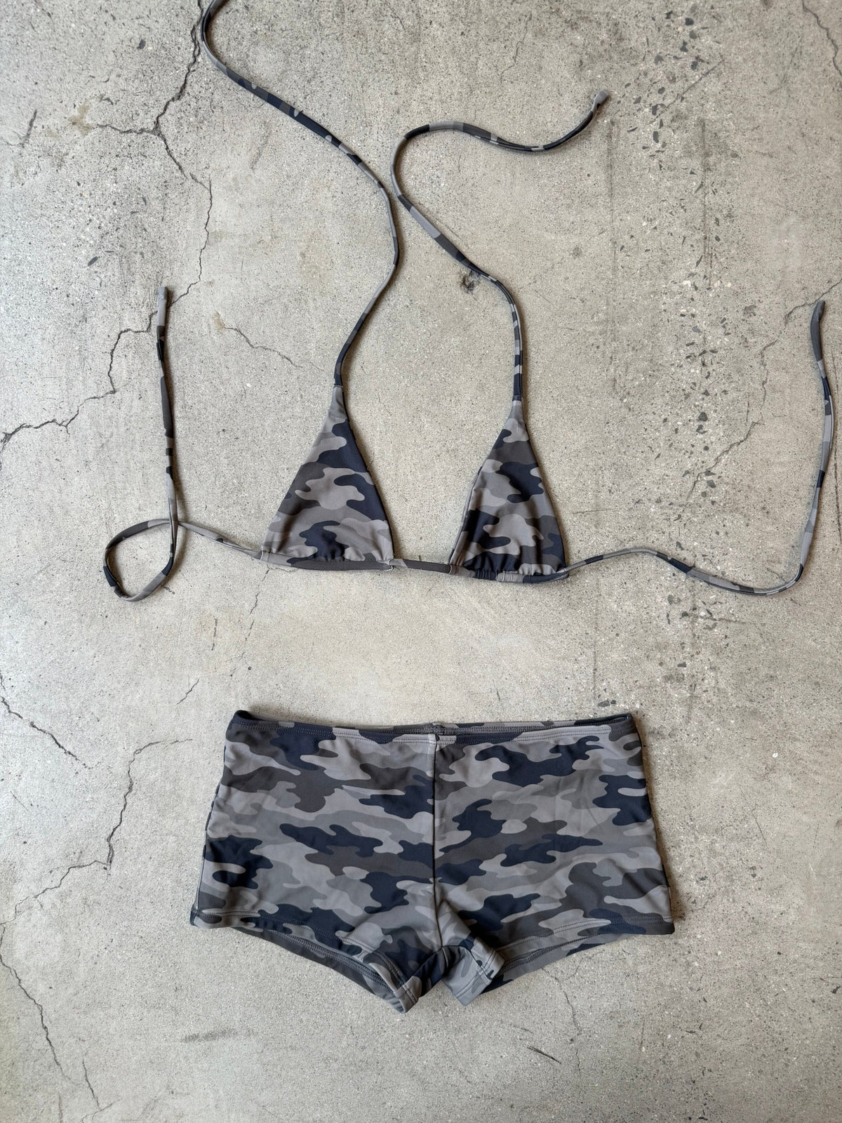 Juno Swim Short | Camo - Girl Clumsy